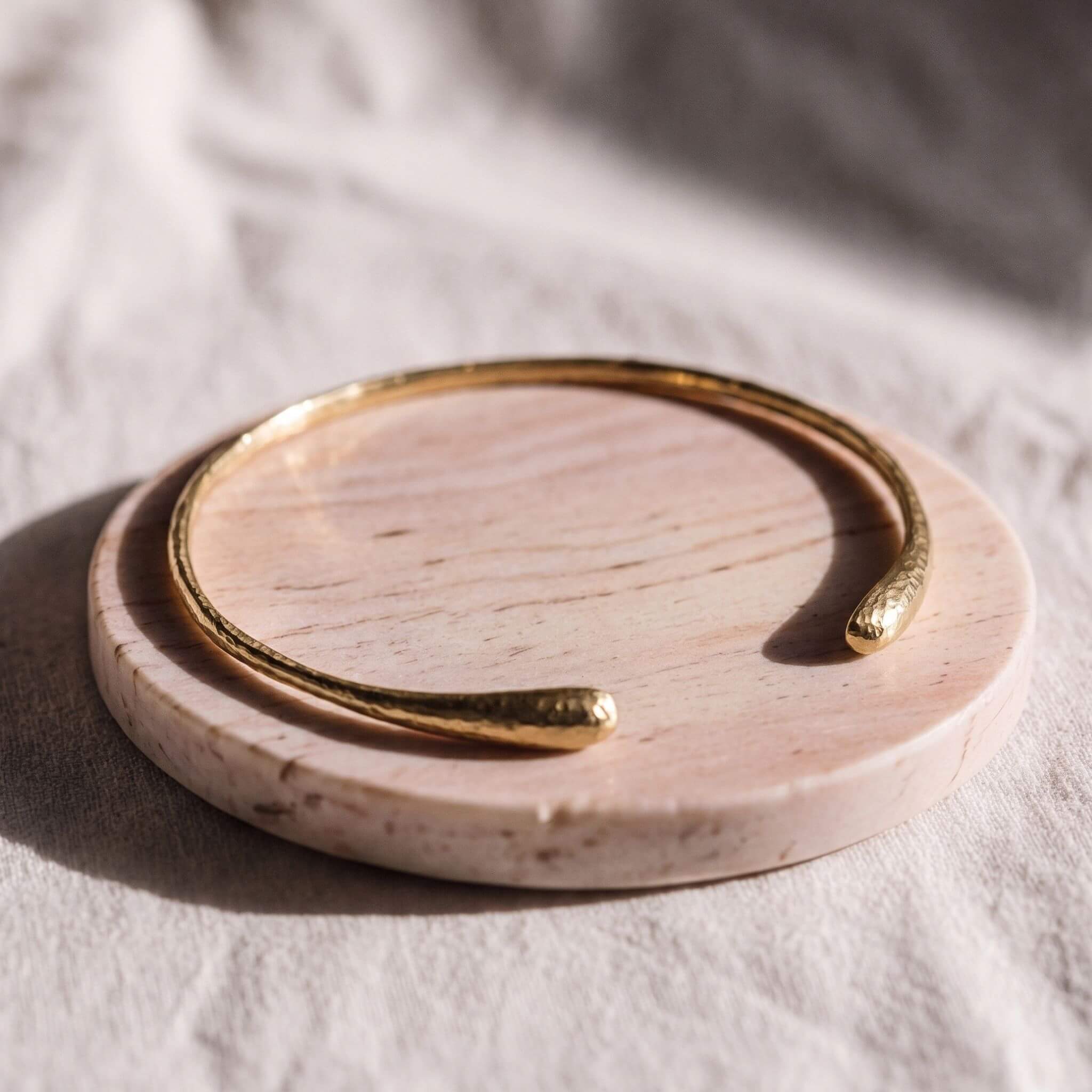 Sana Hammered Adjustable Cuff Choker
