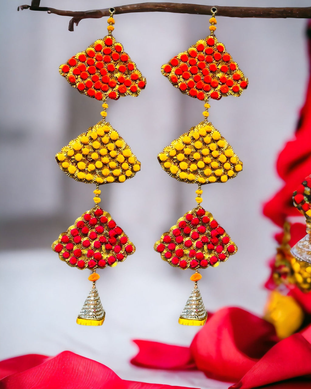 Gota & Pompom Lari, Set of 2