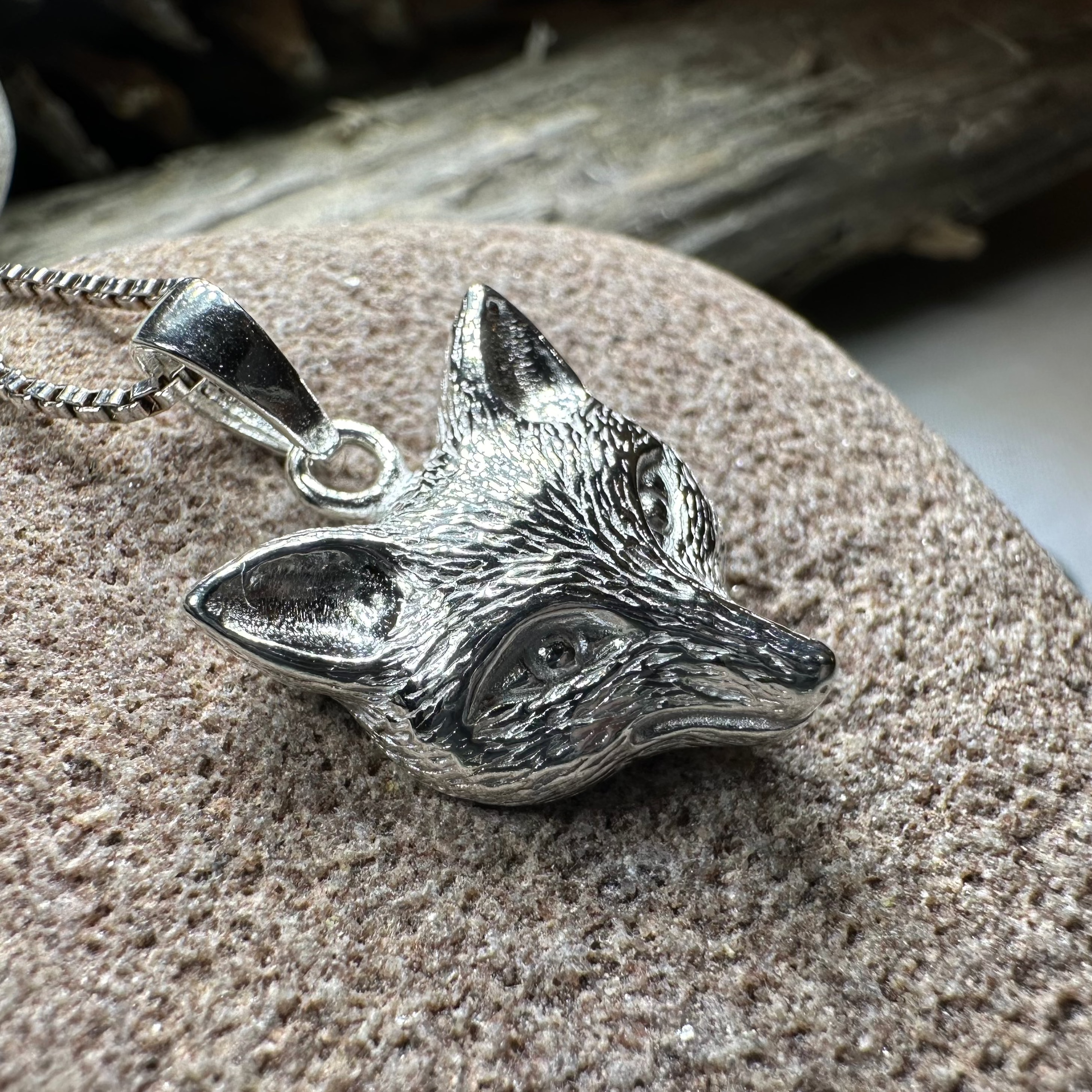 Fiona Fox Necklace in Sterling Silver