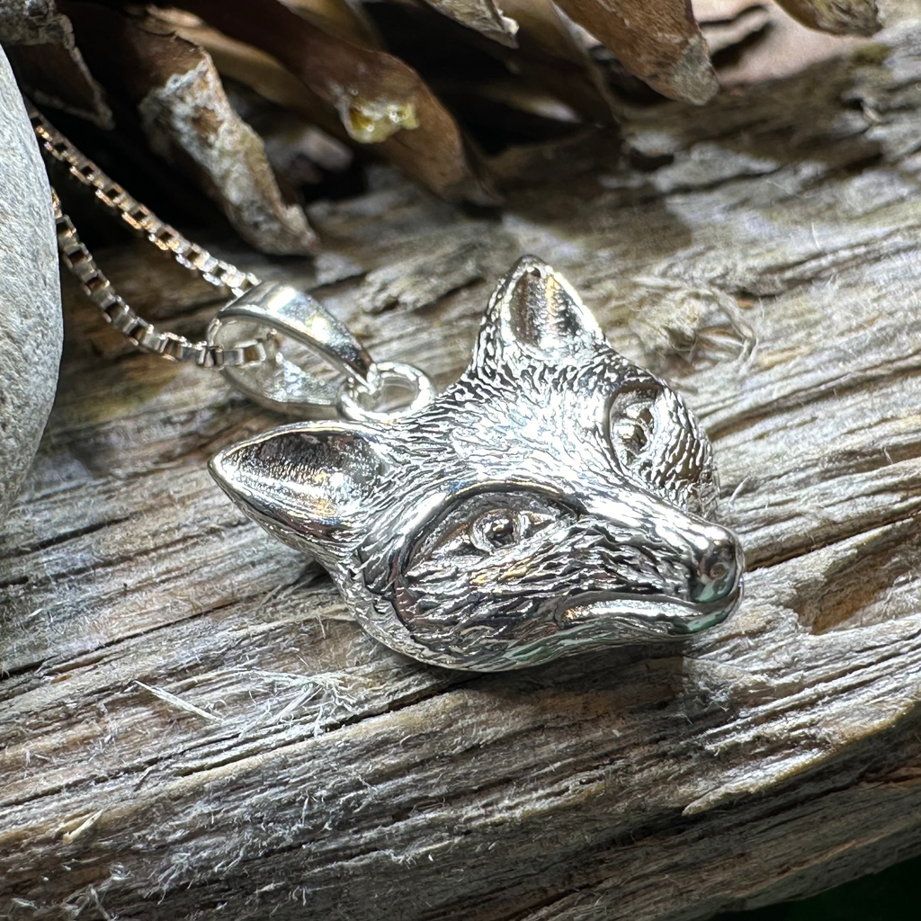 Fiona Fox Necklace in Sterling Silver