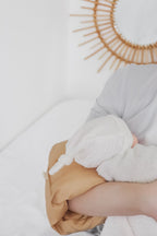 Clay Wipeable Cradle Arm Pillow