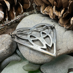 Everheart Celtic Heart Brooch in Pewter