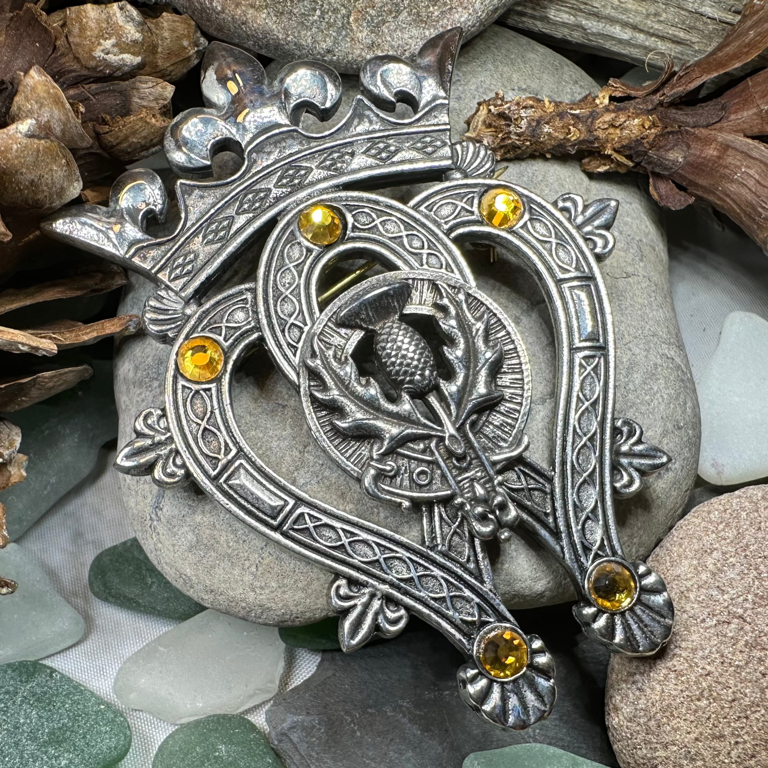 Highland Luckenbooth Plaid Pin - Handmade in Scotland