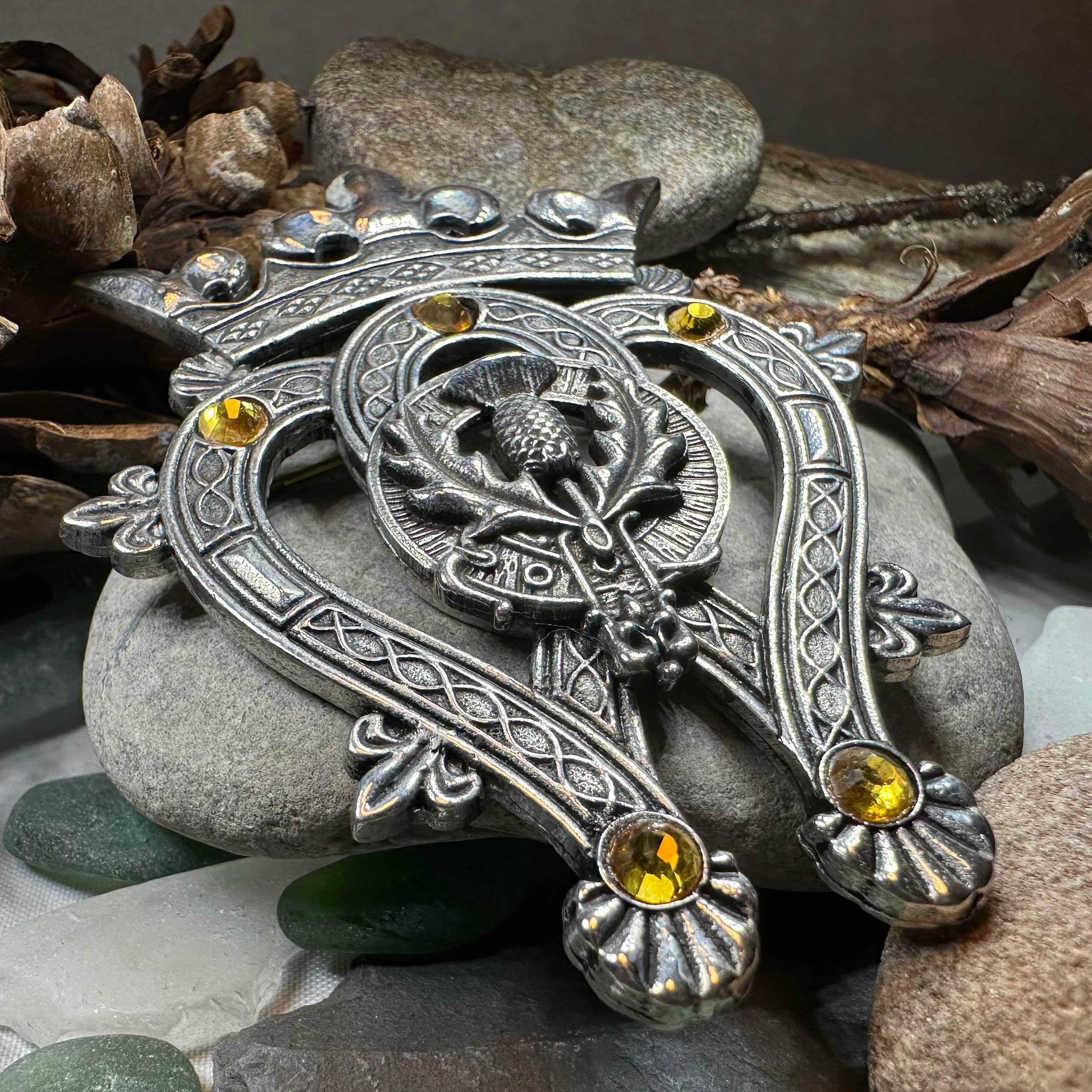 Highland Luckenbooth Plaid Pin - Handmade in Scotland
