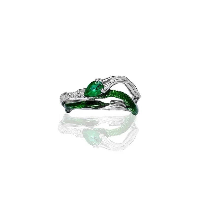 Water drop Green Crystal Ring