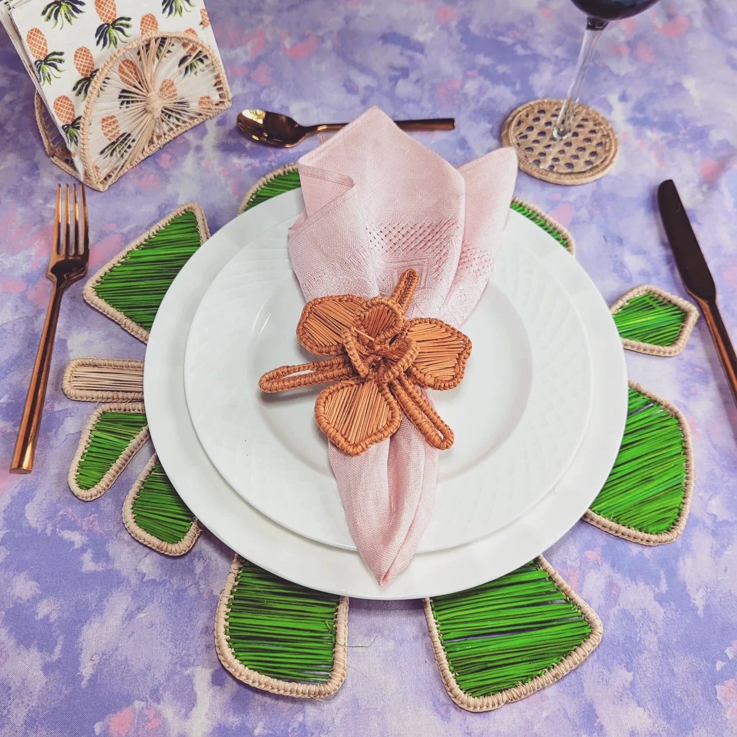 Monstera Leaf Handwoven Iraca Placemat by MacondoForever