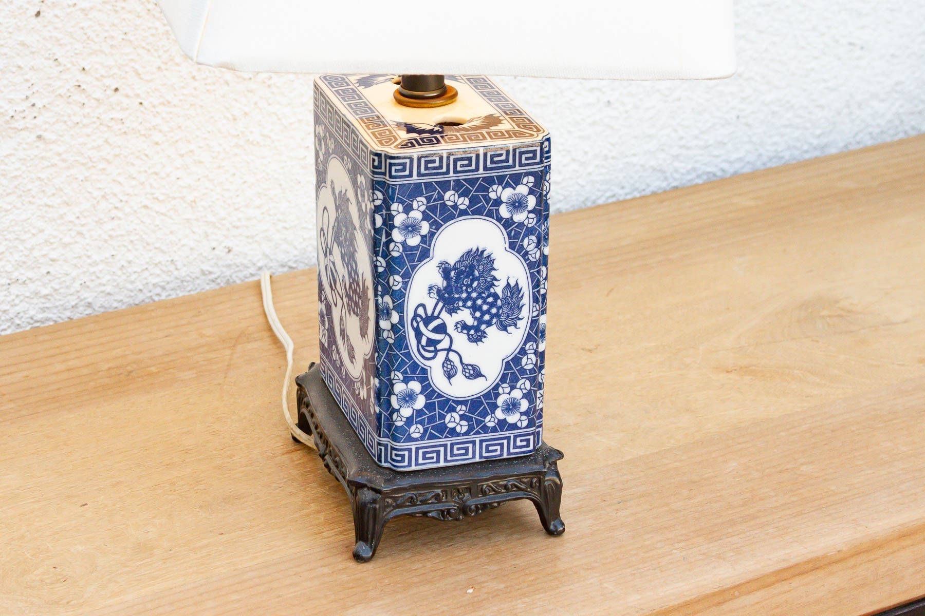 Antique Celestial Kirin Blue & White Petite Lamp