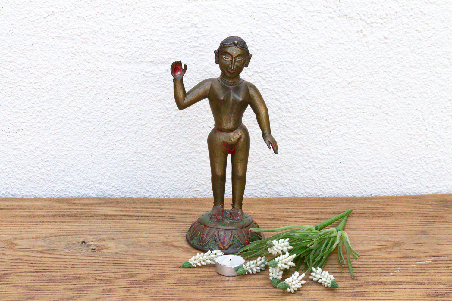 Bronze Yakshini Devotional Attendant Figure