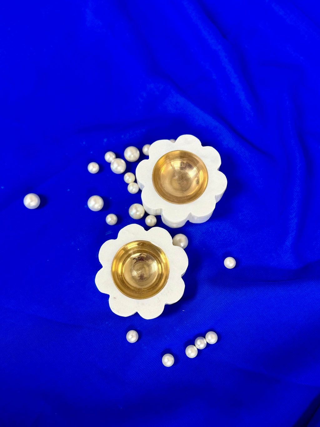 Set of 2 Marble Diyas with Brass Inserts