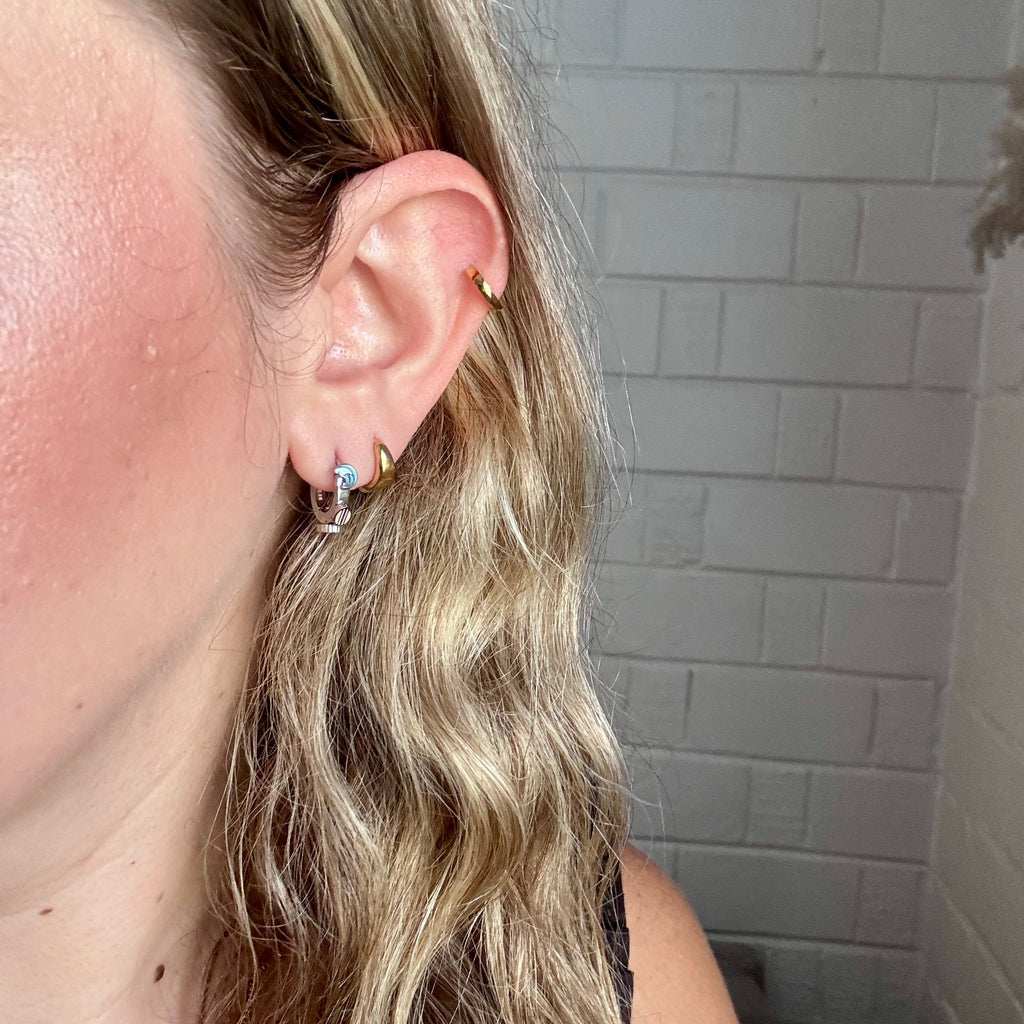 Beach 3D Huggie Hoop Earrings