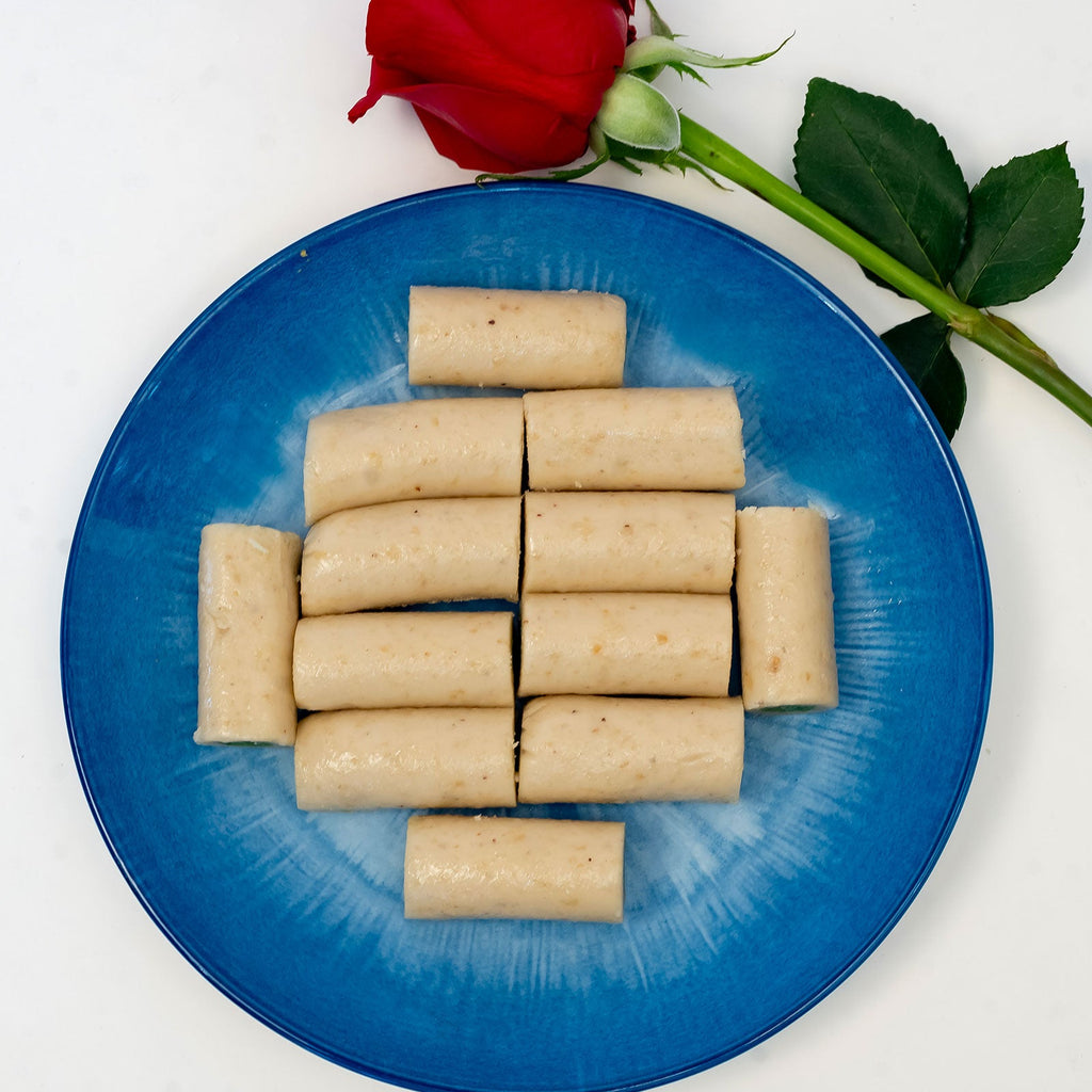 Kaju Pista Roll