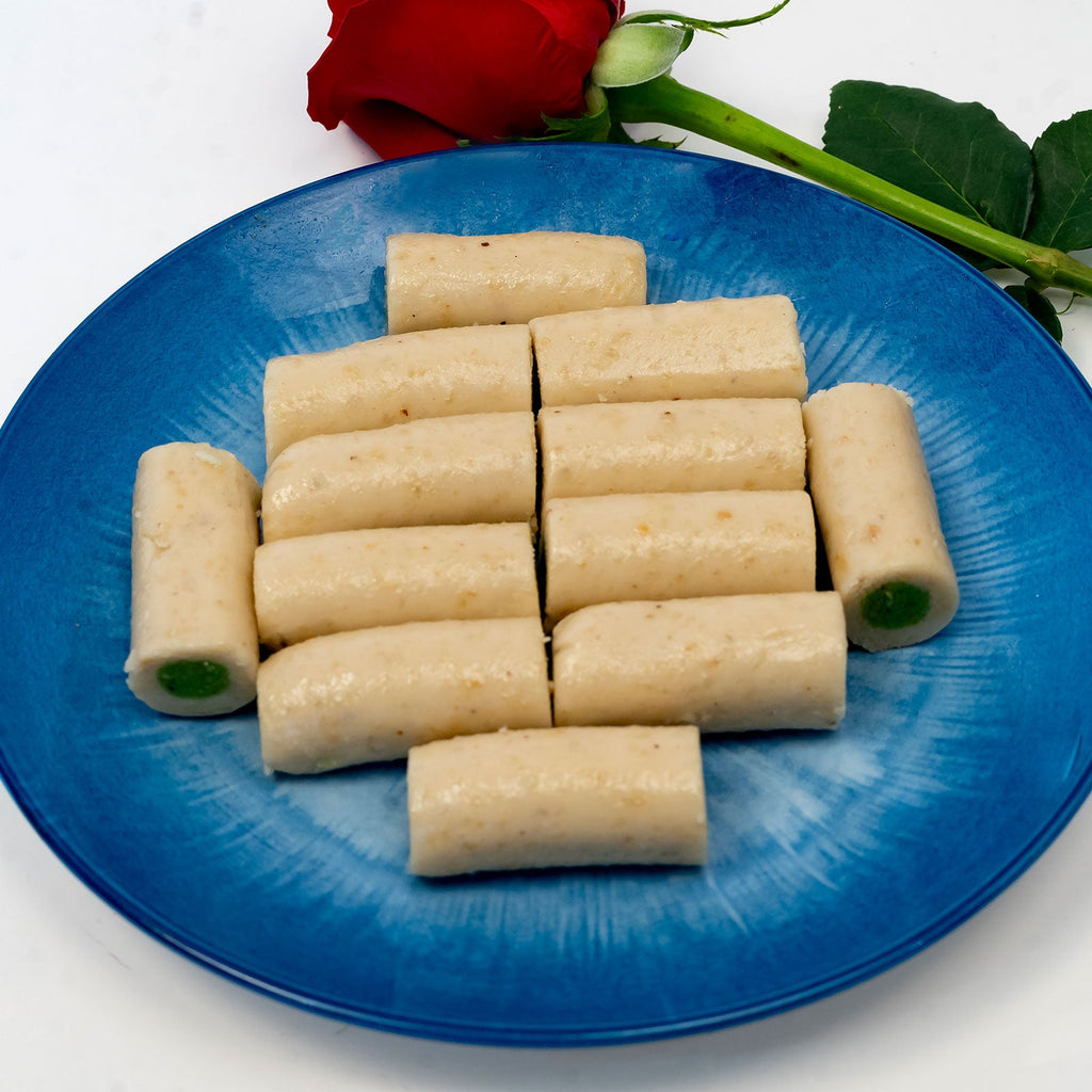 Kaju Pista Roll