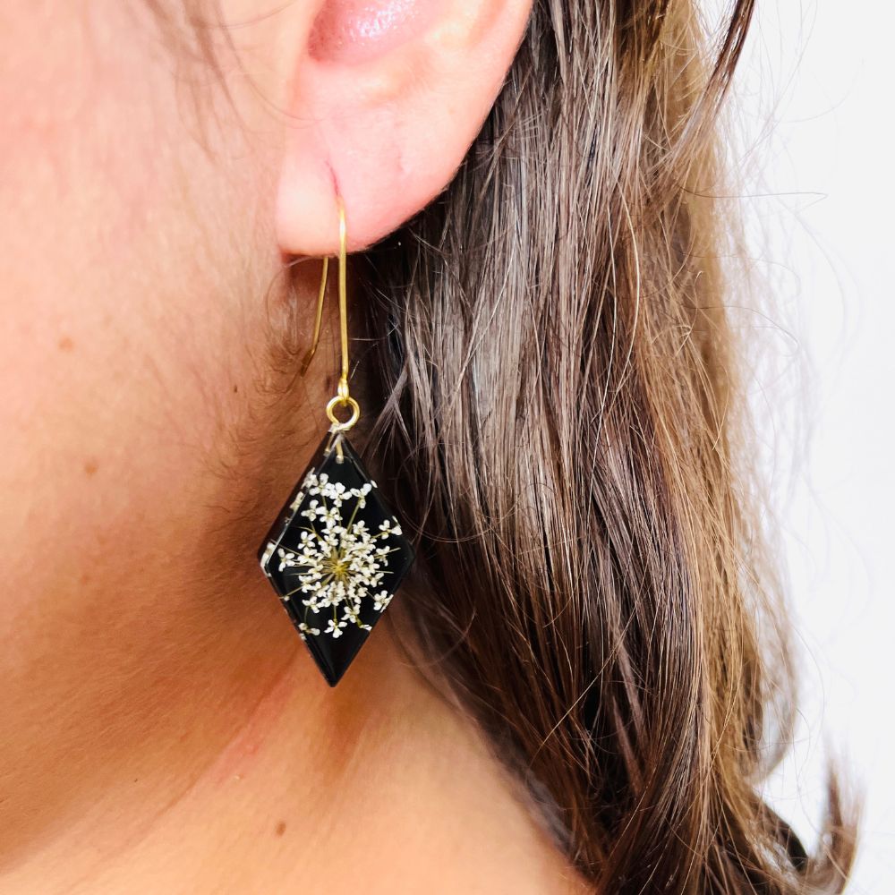 Resin Rhombus Earrings with Queen Anne Flowers on Black