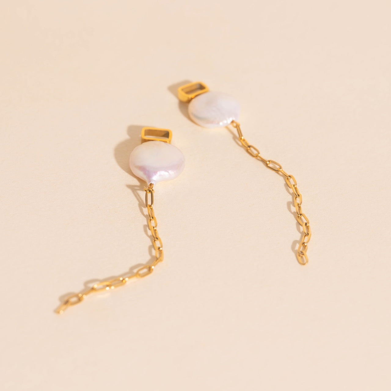 Pearl Whim Chunky Huggie Hoop Charms