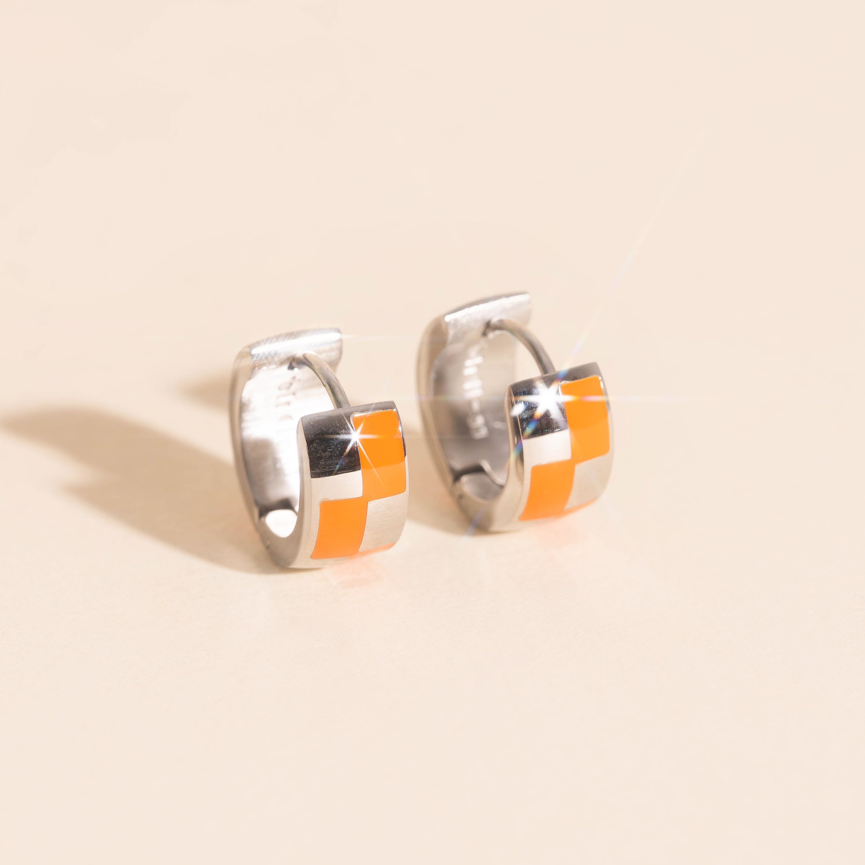 Checkered Rounded Super Chunky Huggie Hoop Earrings