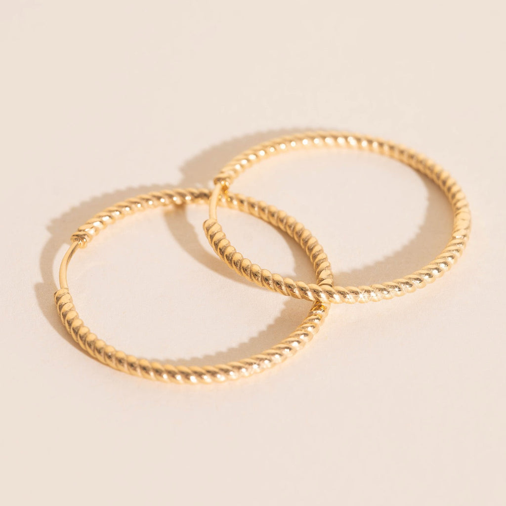 Lasso Rope Rounded Huggie Hoop Earrings