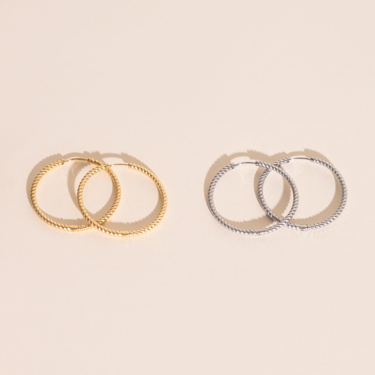 Lasso Rope Rounded Huggie Hoop Earrings