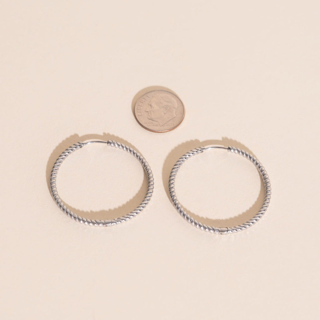 Lasso Rope Rounded Huggie Hoop Earrings