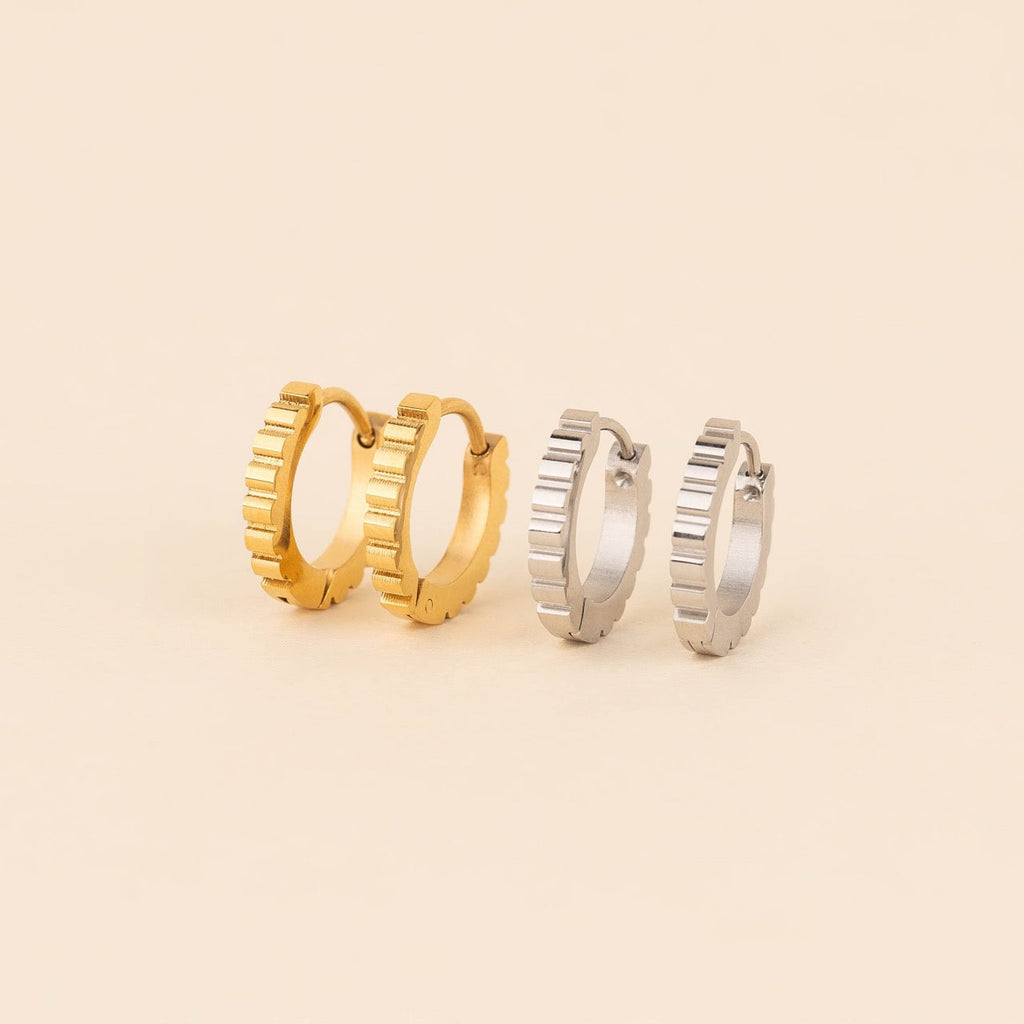 Scalloped Huggie Hoop Earrings