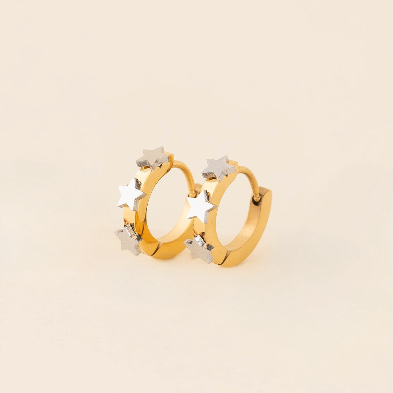 Star 3D Huggie Hoop Earrings