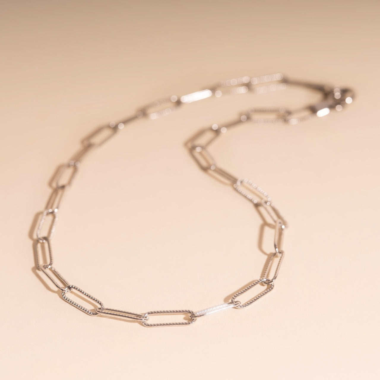 Textured Paperclip Necklace