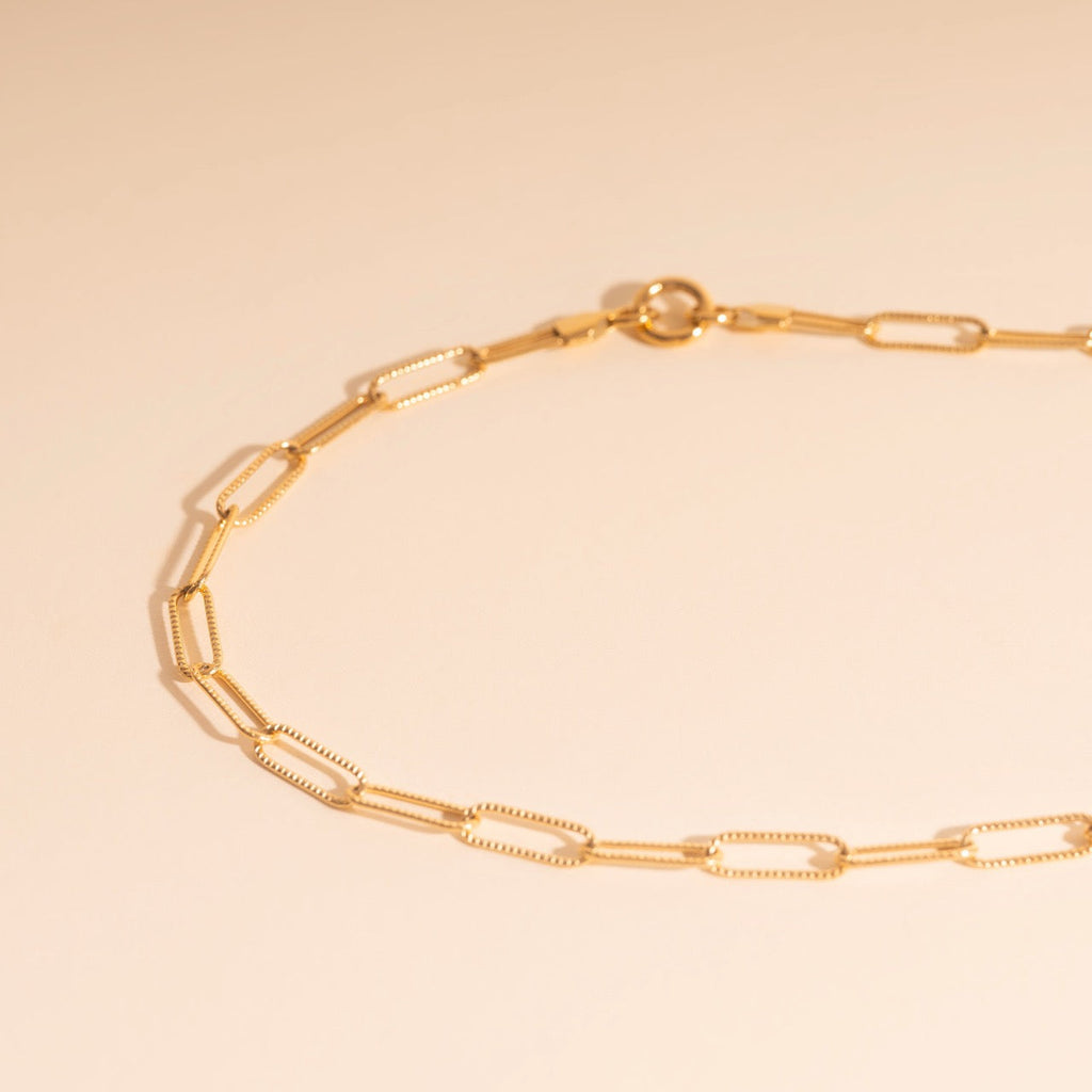 Textured Paperclip Necklace