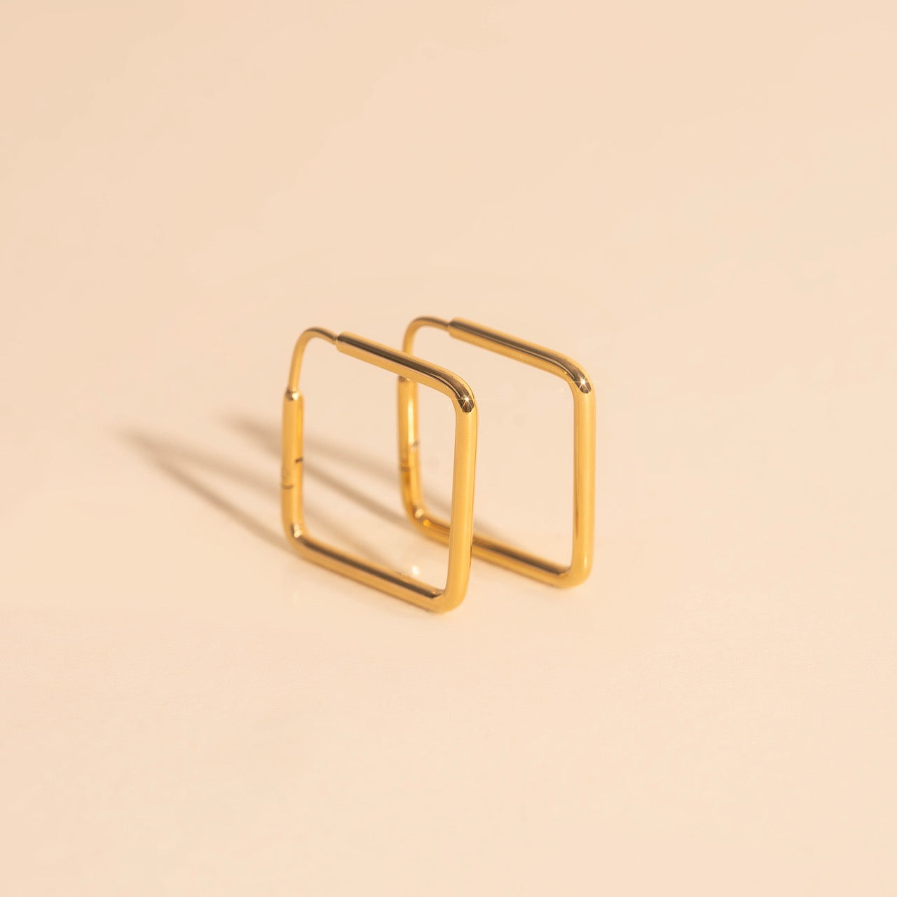 Diamond Rounded Huggie Hoop Earrings