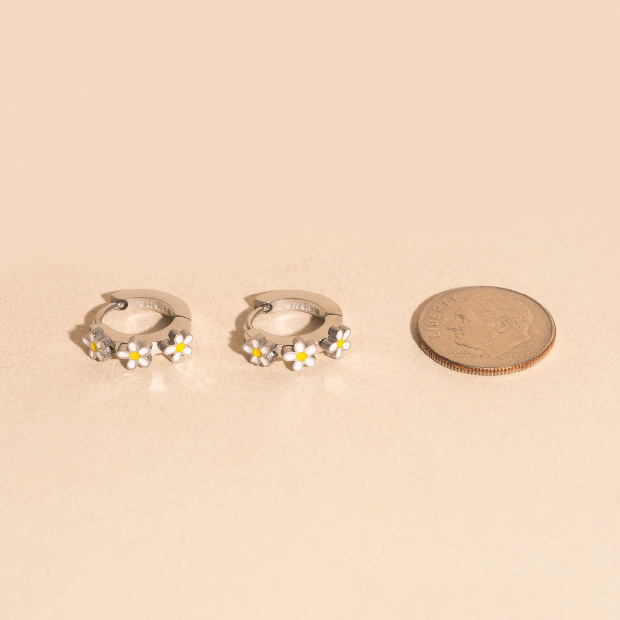 Daisy 3D Huggie Hoop Earrings