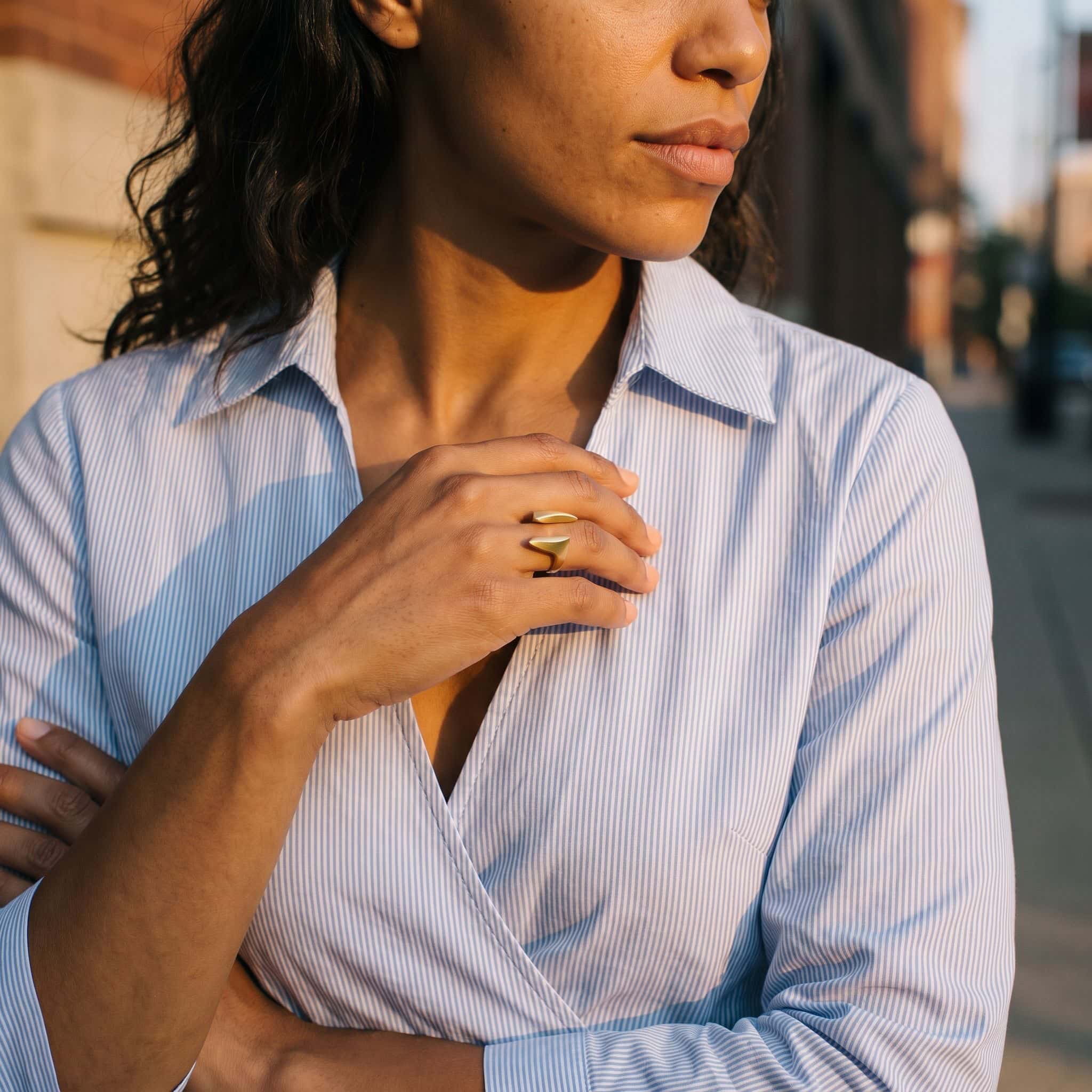 Open Adjustable Brass Ring - Umbo