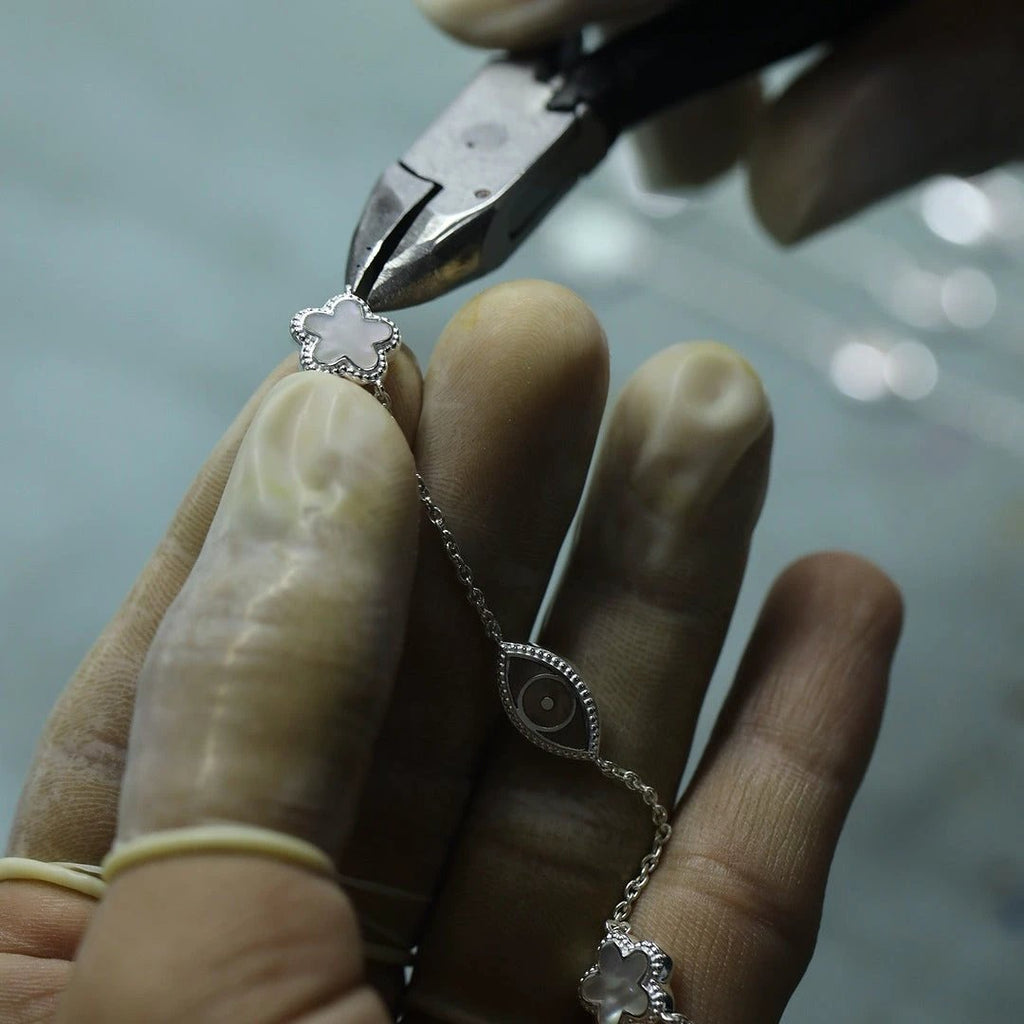 Harmonious Spirit Mother of Pearl Gold Heart Bracelet