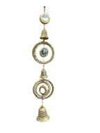 Gota, Mirror, Pearl & Bell Lari