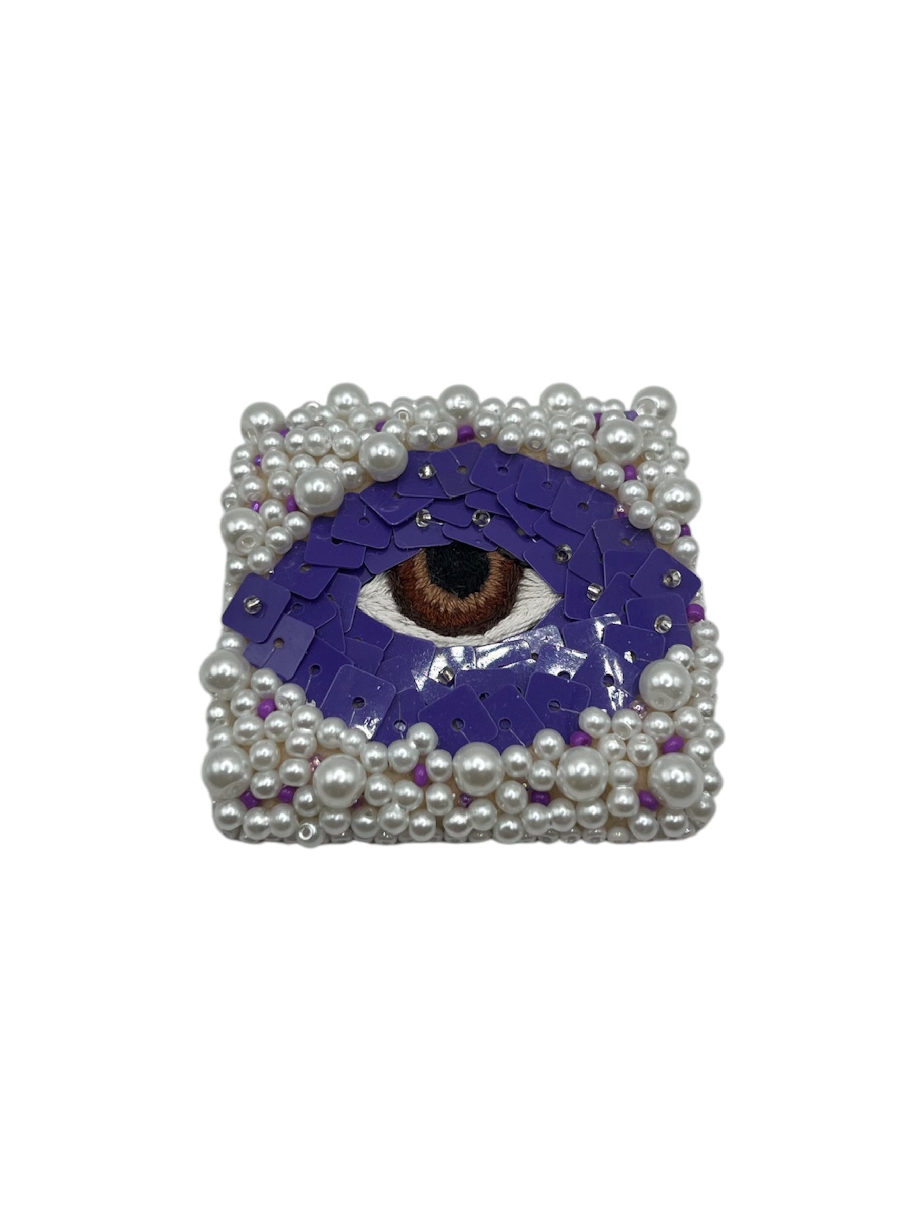 Pearl Eye Pin
