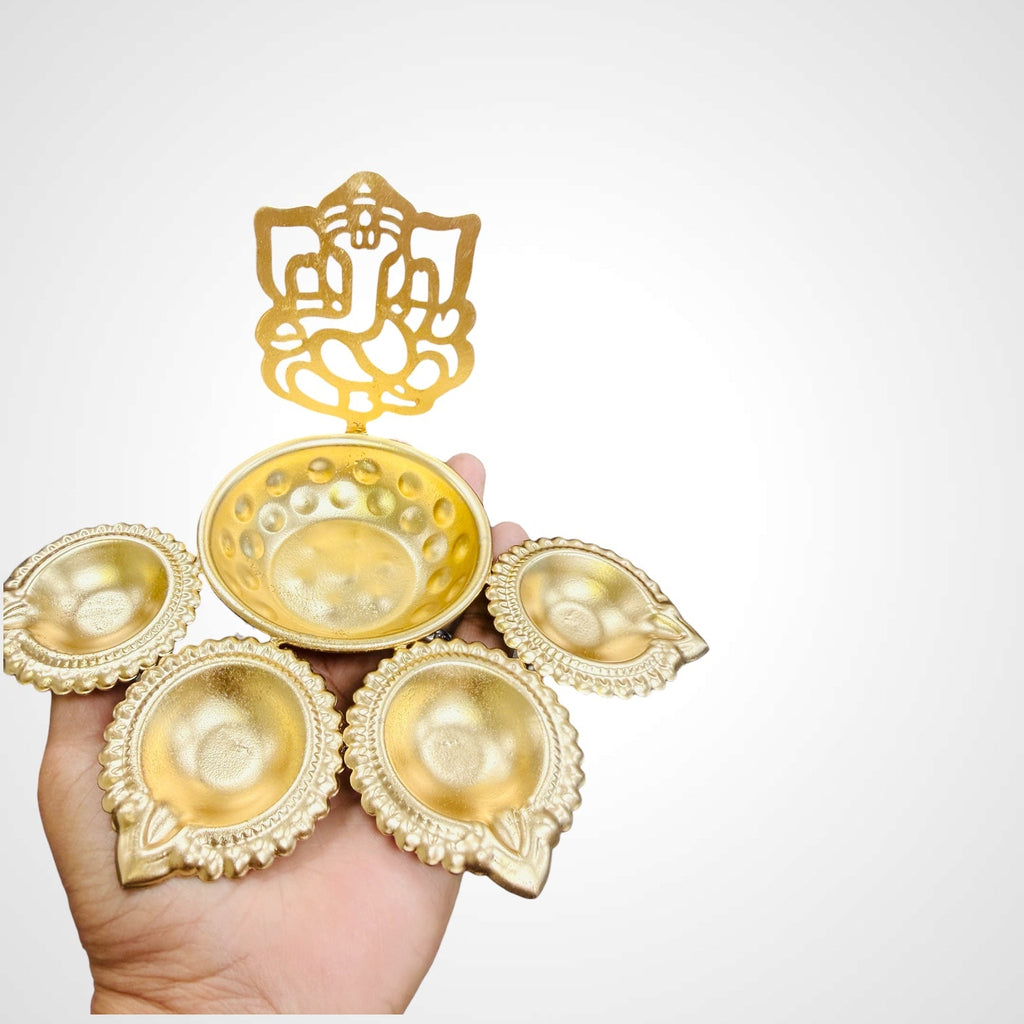 Laxmi Ganesh Urlis