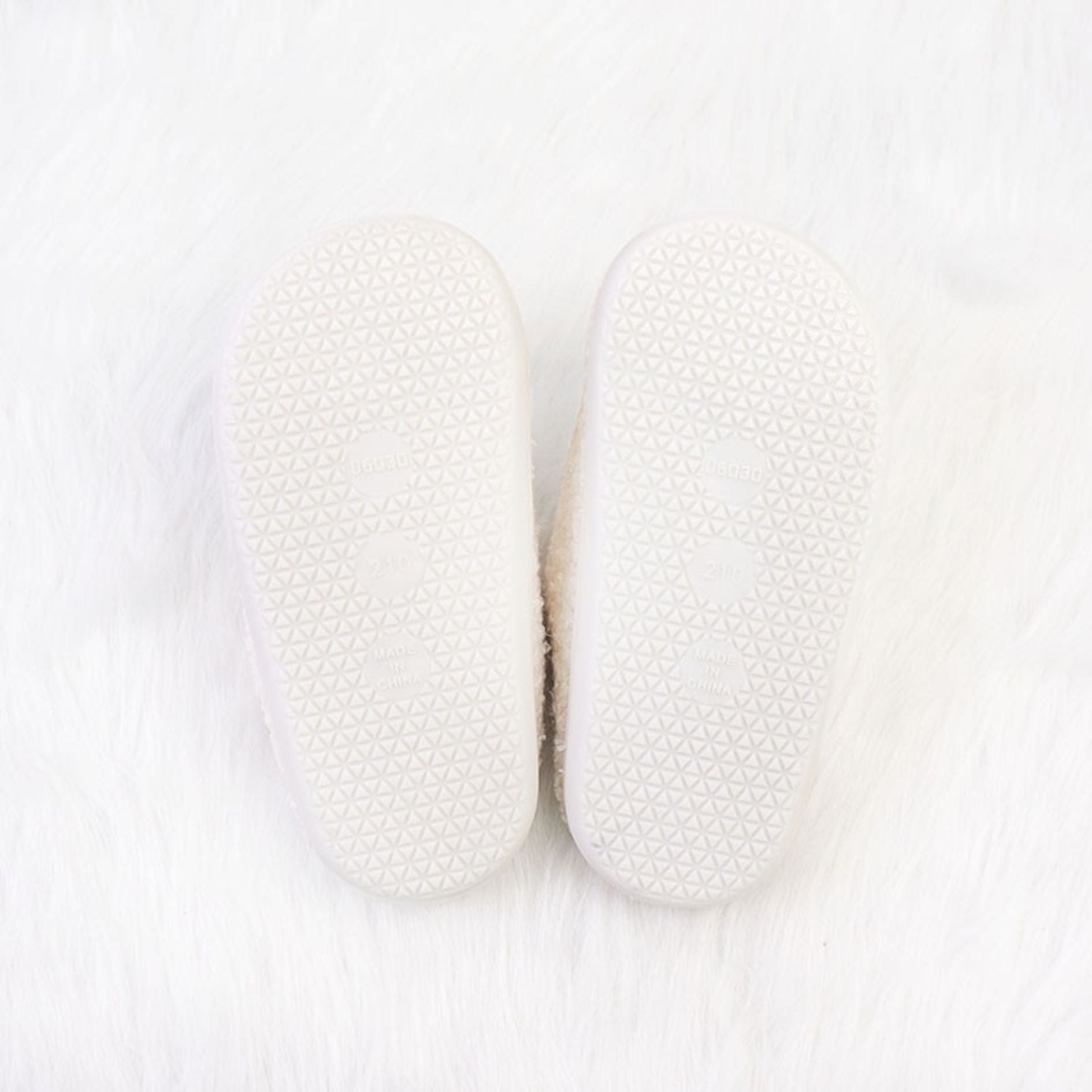 Rainbow Plush Cozy Women's Slippers [Size 8 Remaining]