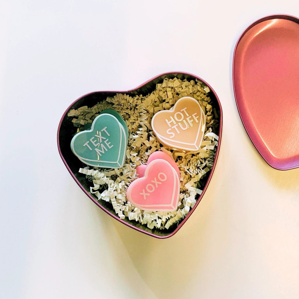 Romantic Set of 3 Mini Heart Claws in Heart Shaped Gift Box by The Bullish Store