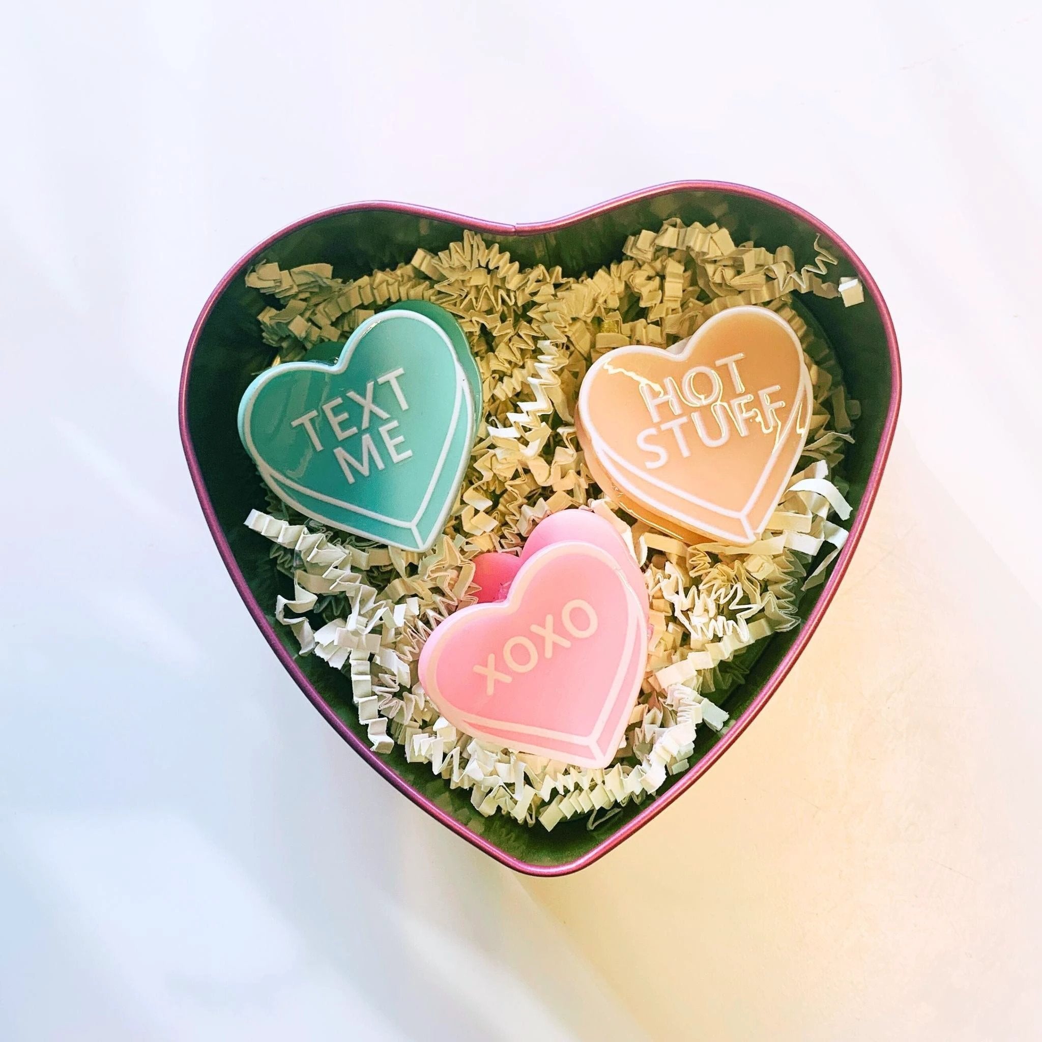 Romantic Set of 3 Mini Heart Claws in Heart Shaped Gift Box by The Bullish Store