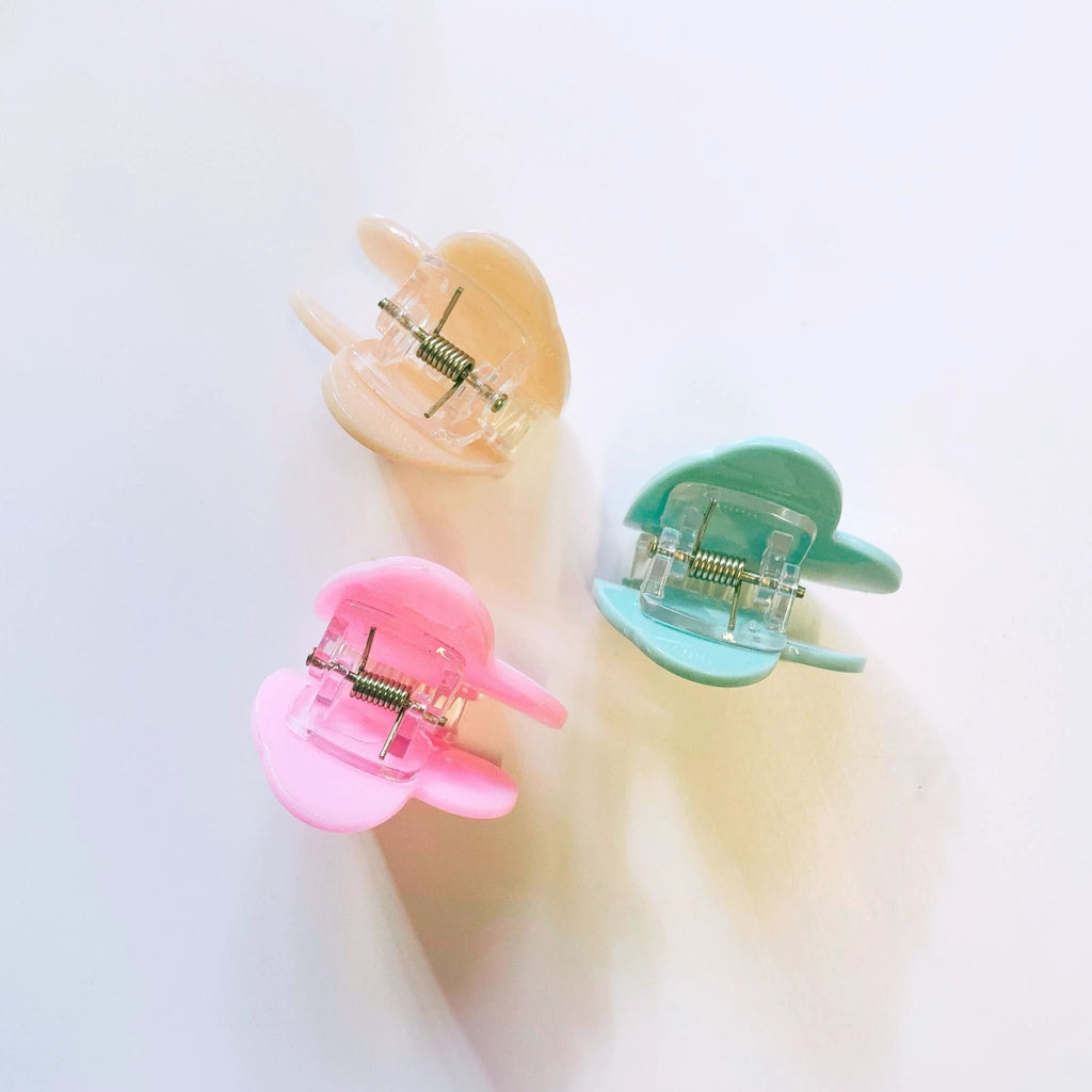Romantic Set of 3 Mini Heart Claws in Heart Shaped Gift Box by The Bullish Store