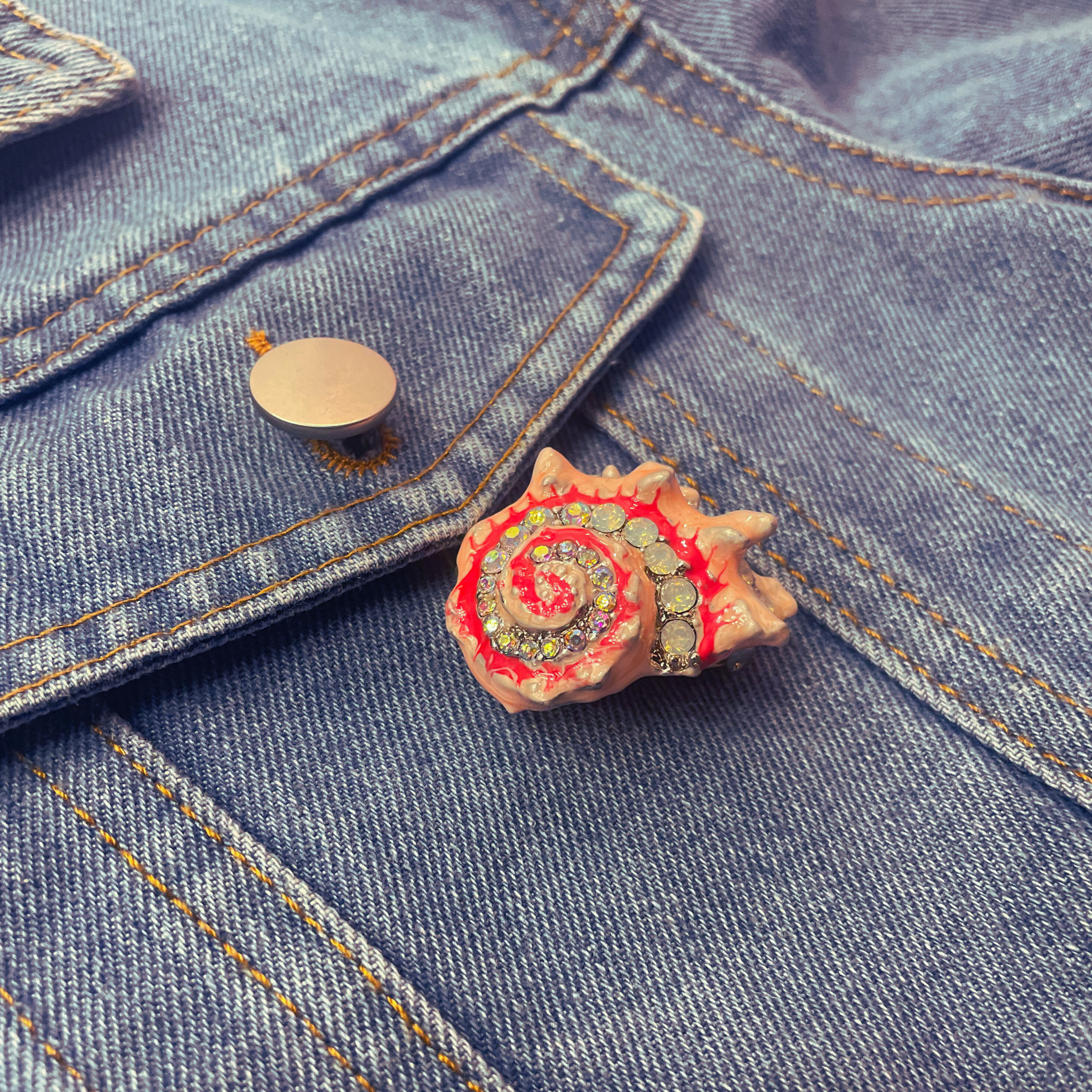 Seashell Embellished Gemstone Brooch Enamel Pin