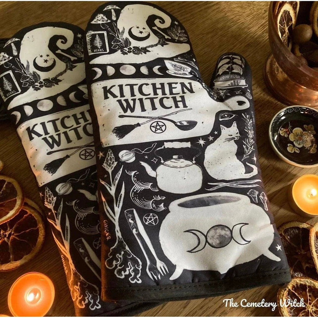 Set of 2 Kitchen Witch Oven Mitt | Pot Holders Hanging Oven Gloves Set by The Bullish Store