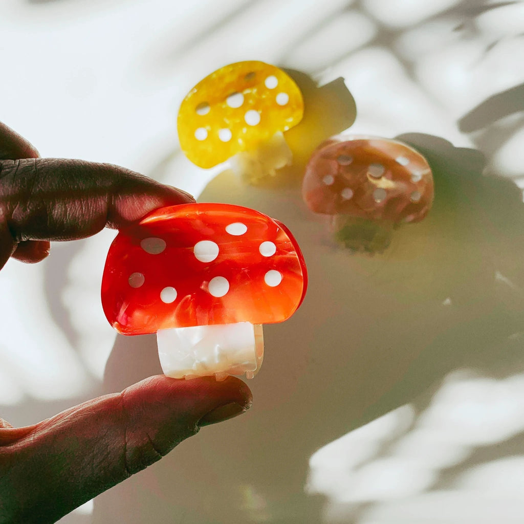 Set of 3 Velvet Claws Mini Mushroom Hair Clips by The Bullish Store