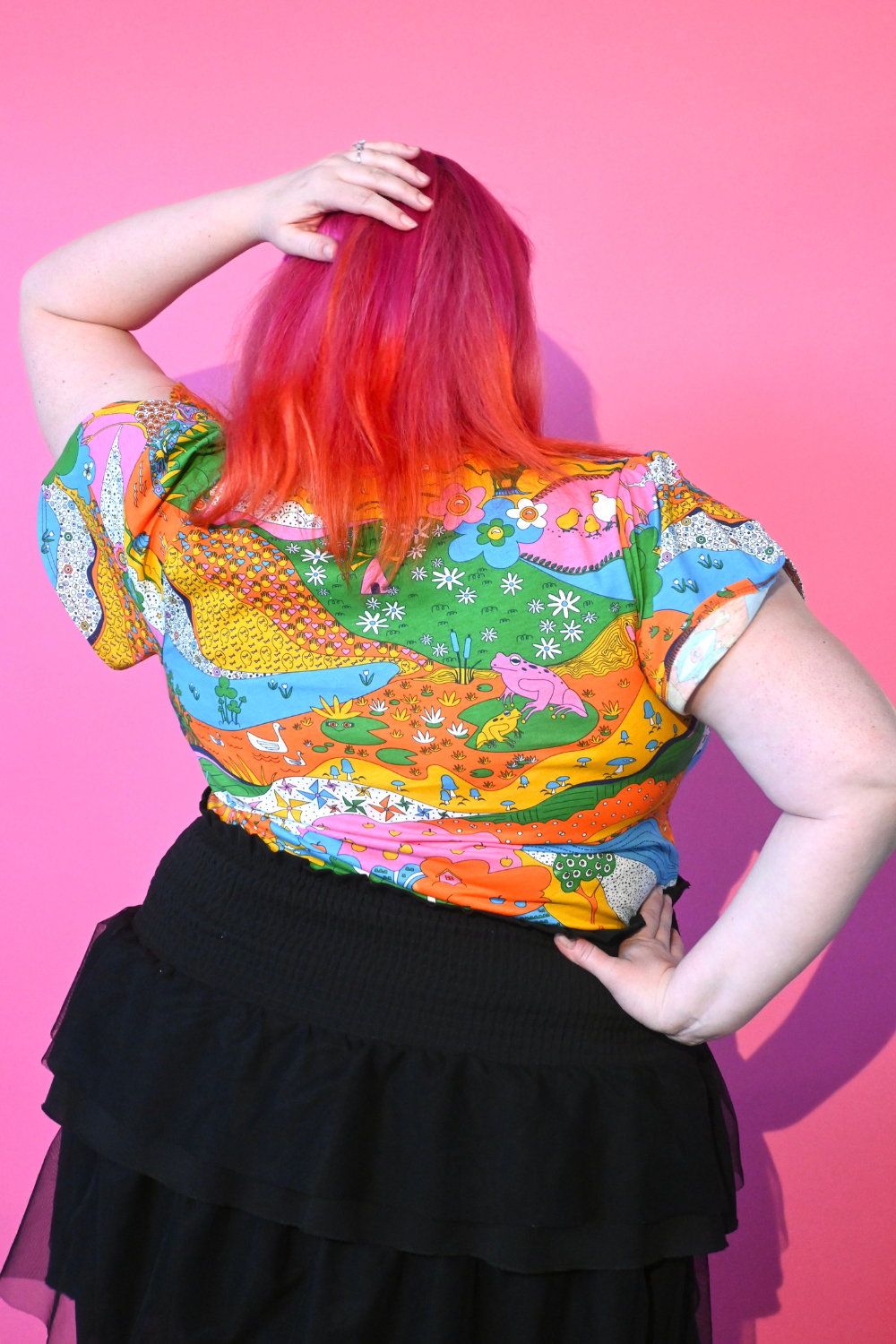 Landscape Tulip Sleeve Tee in Rainbow Farm