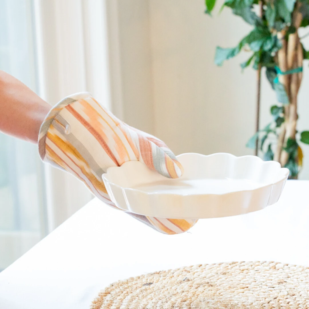 Oven Mitt by Upavim Crafts