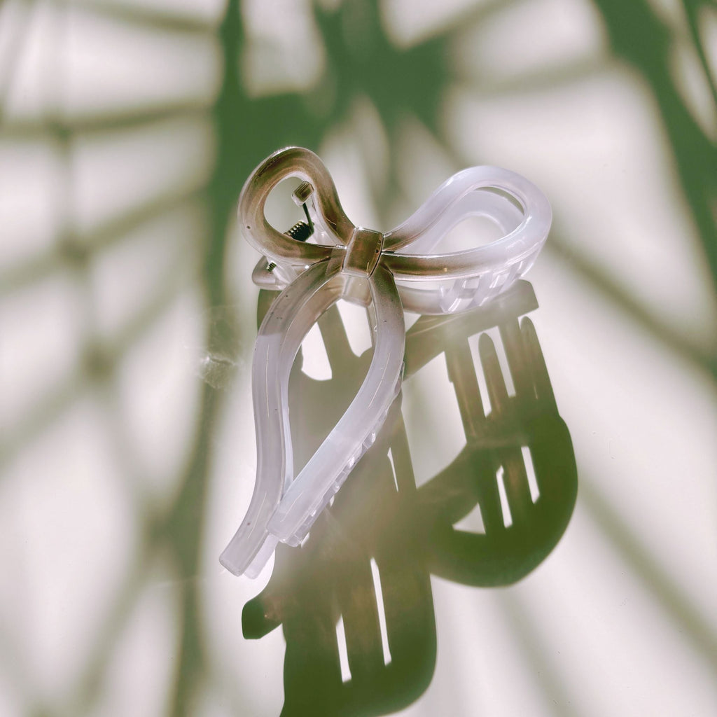 Velvet Claws Mini Coquette Bow in Violet Ombre Hair Clip