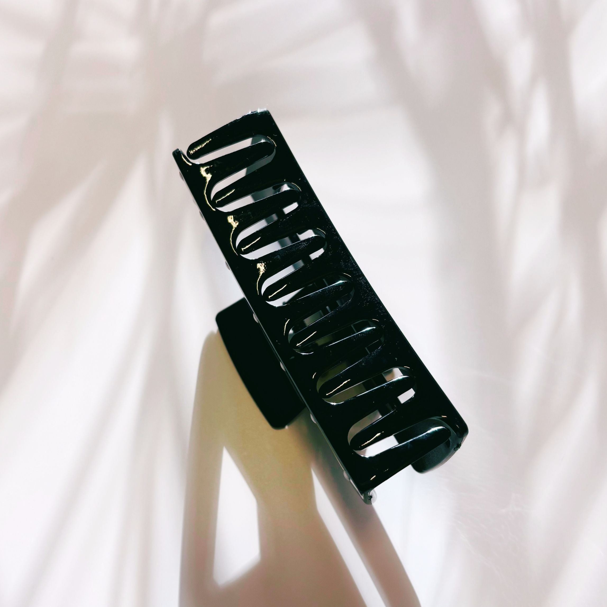 Velvet Claws Uptown Lady in Black Dot Hair Clip | Claw Clip in Velvet Travel Bag