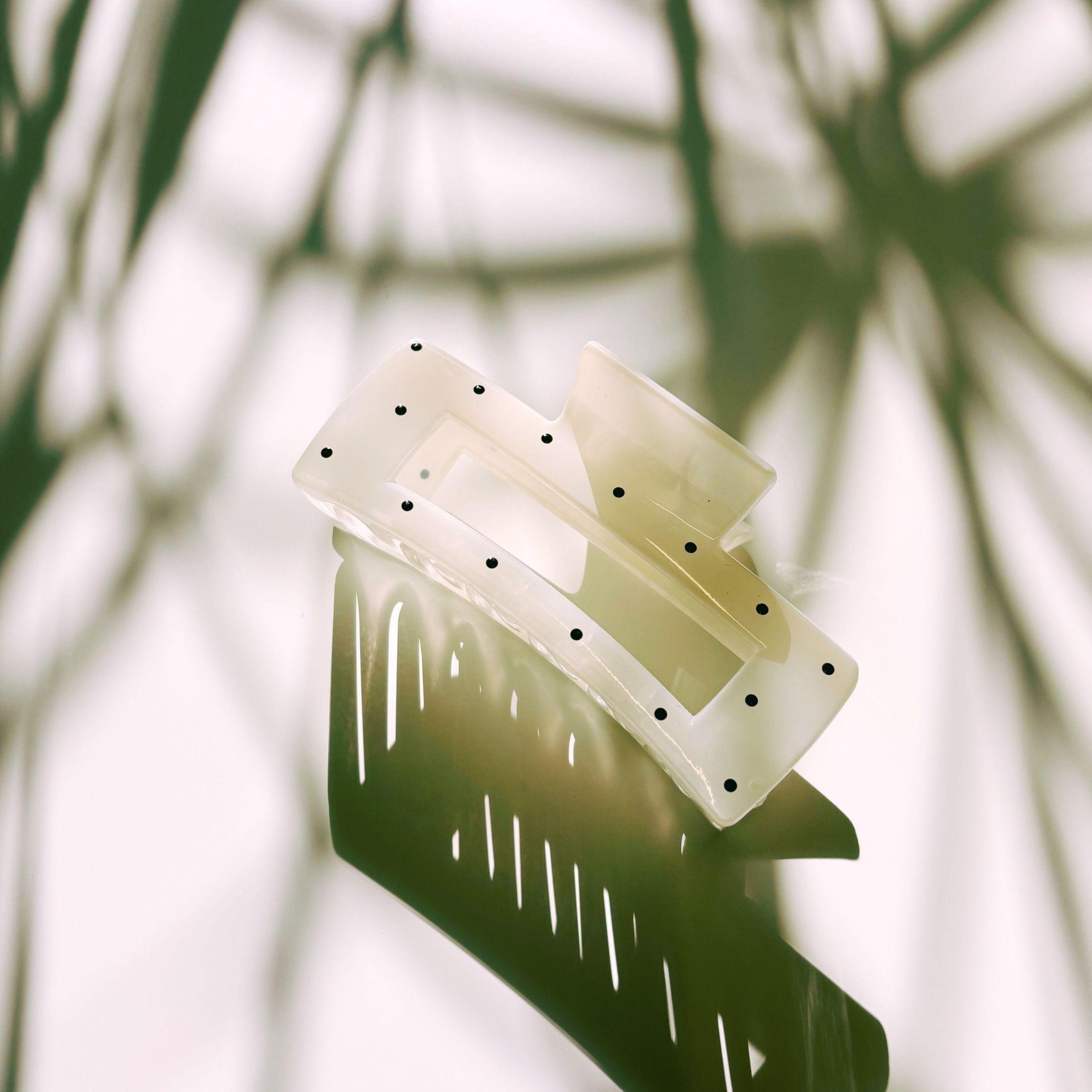 Velvet Claws Uptown Lady in White Dot Hair Clip | Claw Clip in Velvet Travel Bag