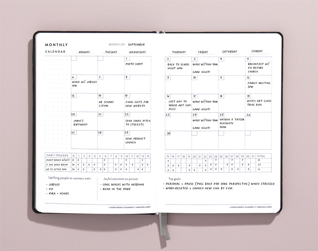 A Good Weekly Planner (12-Months Weekly Undated Planner)