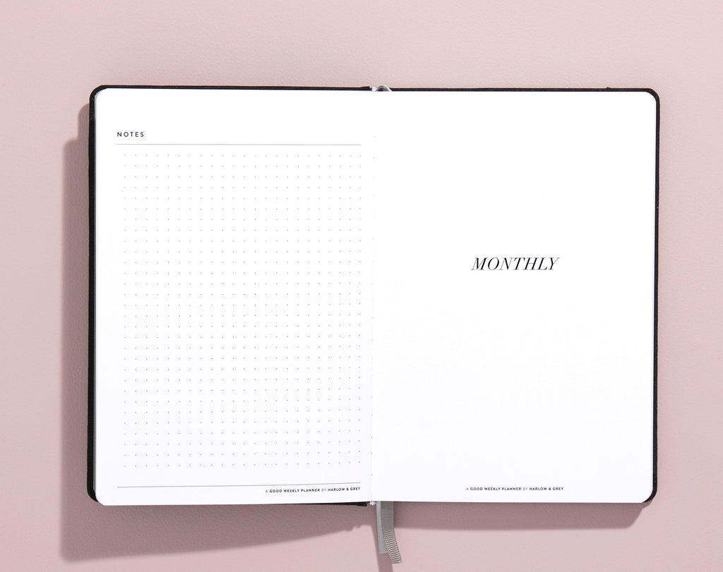 A Good Weekly Planner (12-Months Weekly Undated Planner)