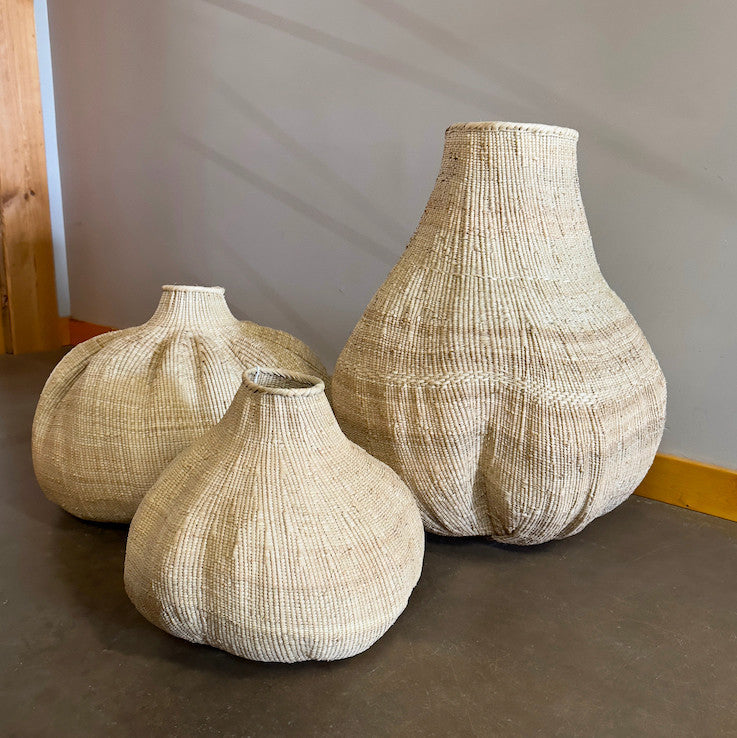 Garlic Tonga Sculptural Basket - XXL