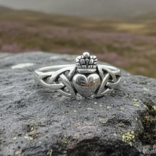 Amrynn Irish Claddagh Ring in Sterling Silver Ring La Vie Bien Amrynn Irish Claddagh Ring in Sterling Silver