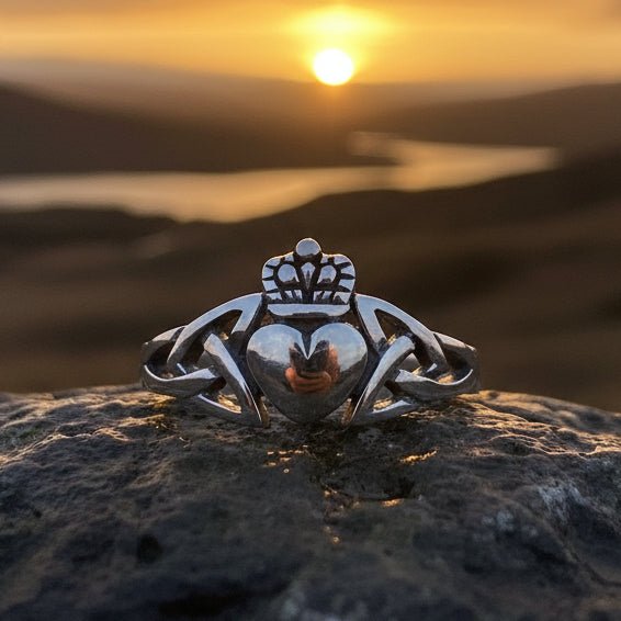 Amrynn Irish Claddagh Ring in Sterling Silver Ring La Vie Bien Amrynn Irish Claddagh Ring in Sterling Silver